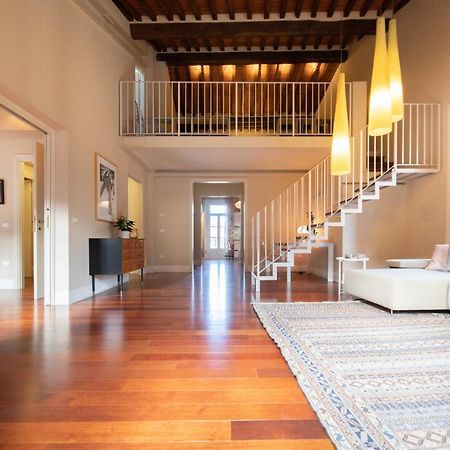 Casa Della Luce Luxury Apartment Lucca Bagian luar foto