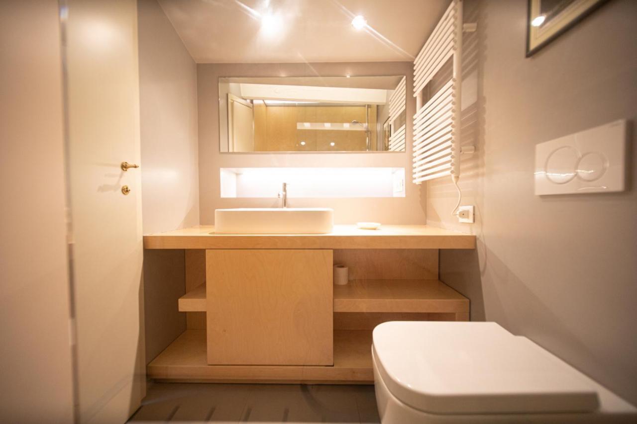Casa Della Luce Luxury Apartment Lucca Bagian luar foto